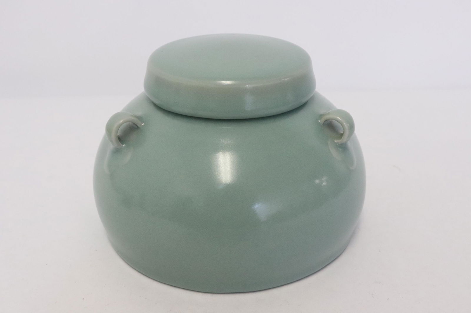 Chinese light celadon porcelain covered tea caddy (1 of 7)