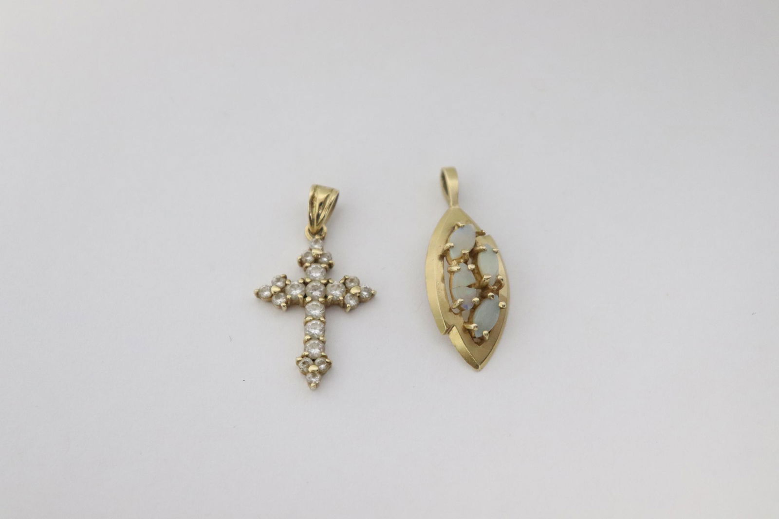 Two 14K Y/G pendant (1 of 9)