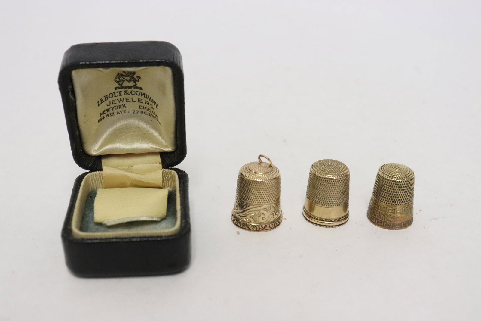 3 Victorian 8K - 12K gold thumbles (1 of 12)