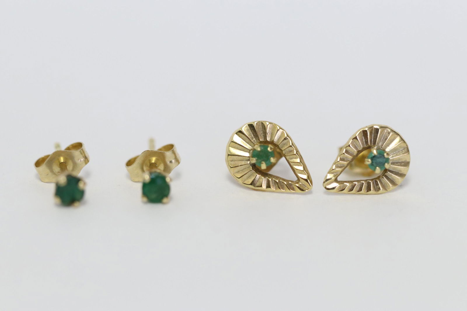 2 pairs of 14K Y/G emerald earrings (1 of 9)
