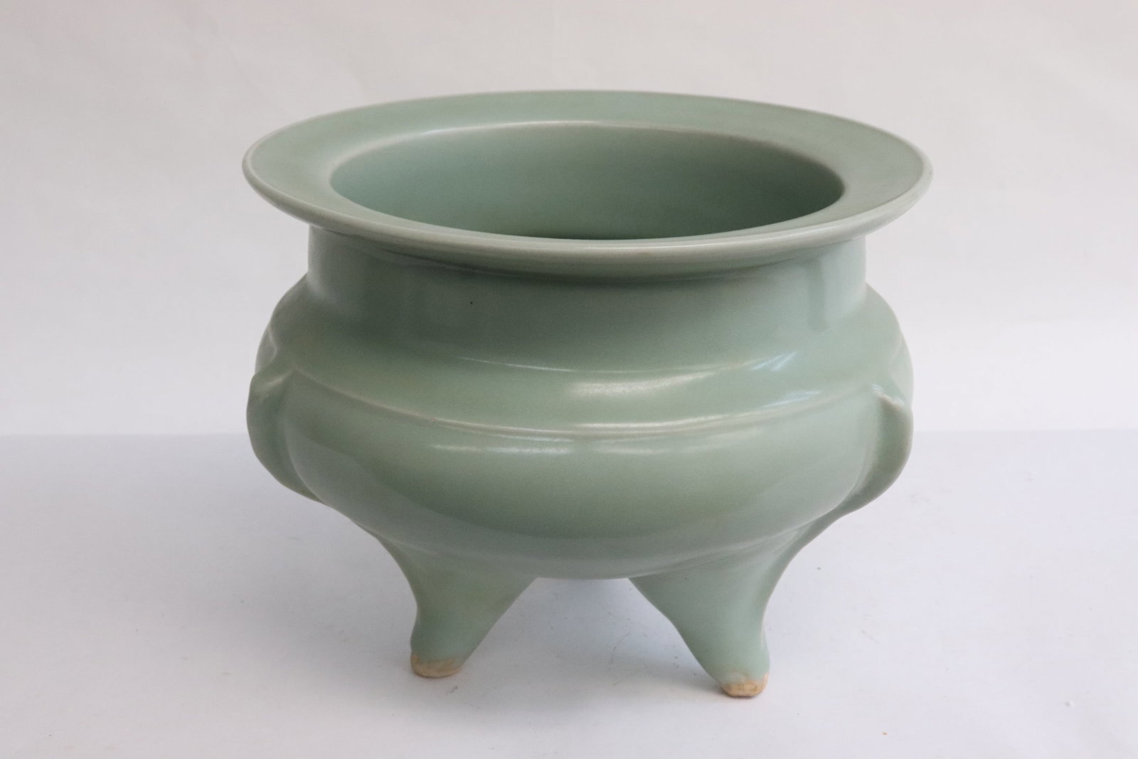 Large celadon tripod censer (1 of 8)
