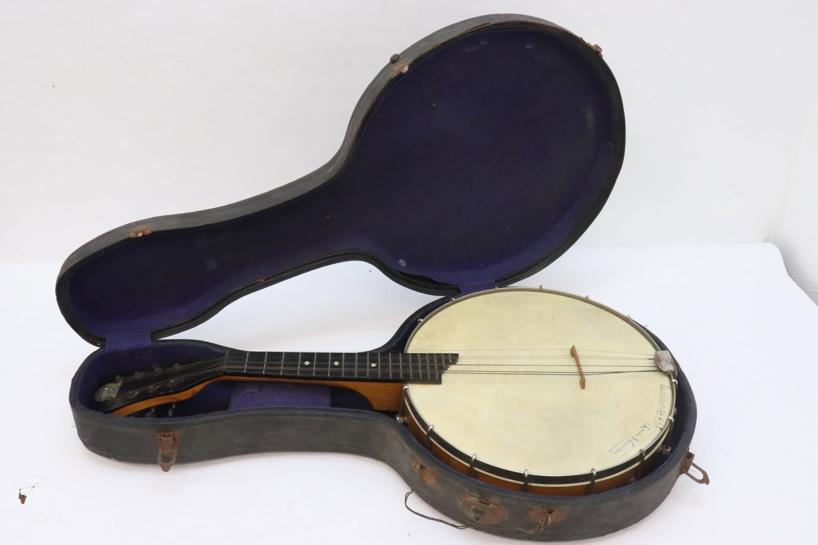 1930's Blue Bird banjo, with case: 1930's Blue Bird banjo (24.2"L), the bottom of neck damage, with case