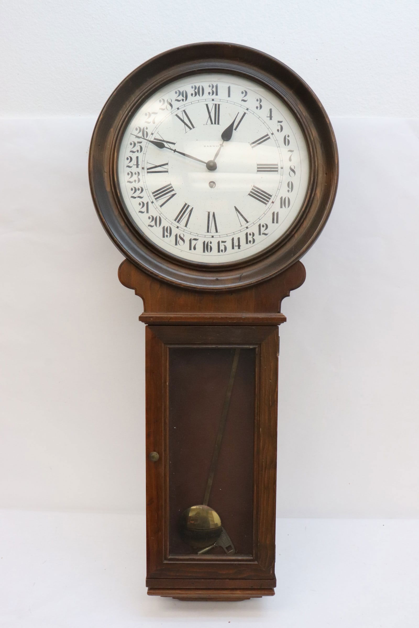 Antique keywind wall clock (1 of 5)