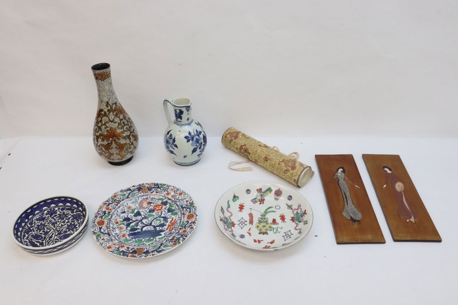 Lot of Asian items (1 of 12)