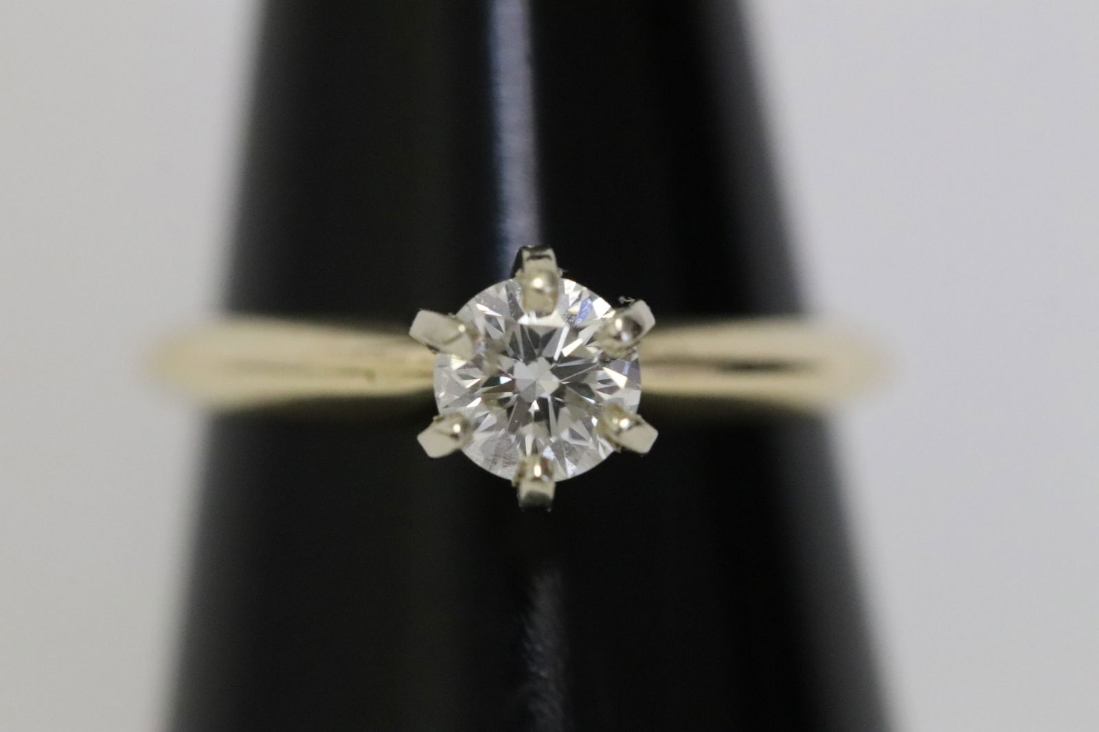 14K Y/G diamond ring (1 of 9)