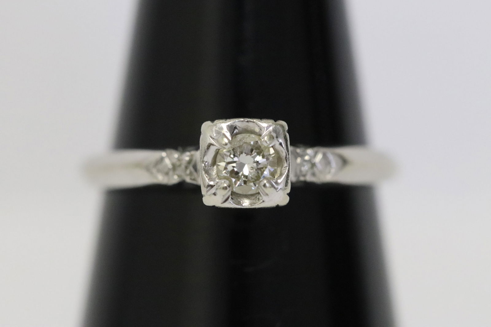 14K W/G diamond ring (1 of 9)