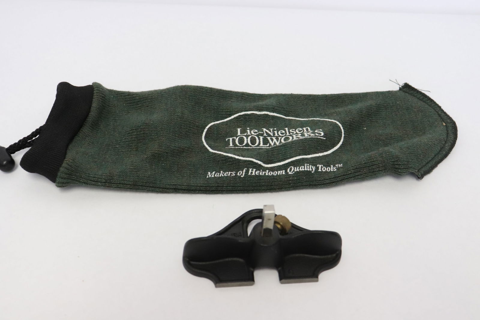 Lie-Nielsen Toolworks small router plane (1 of 8)