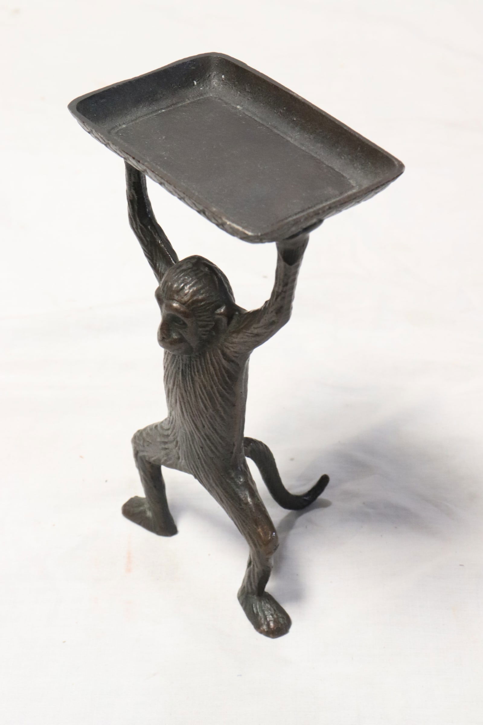 Bronze card receiver in monkey motif (1 of 5)