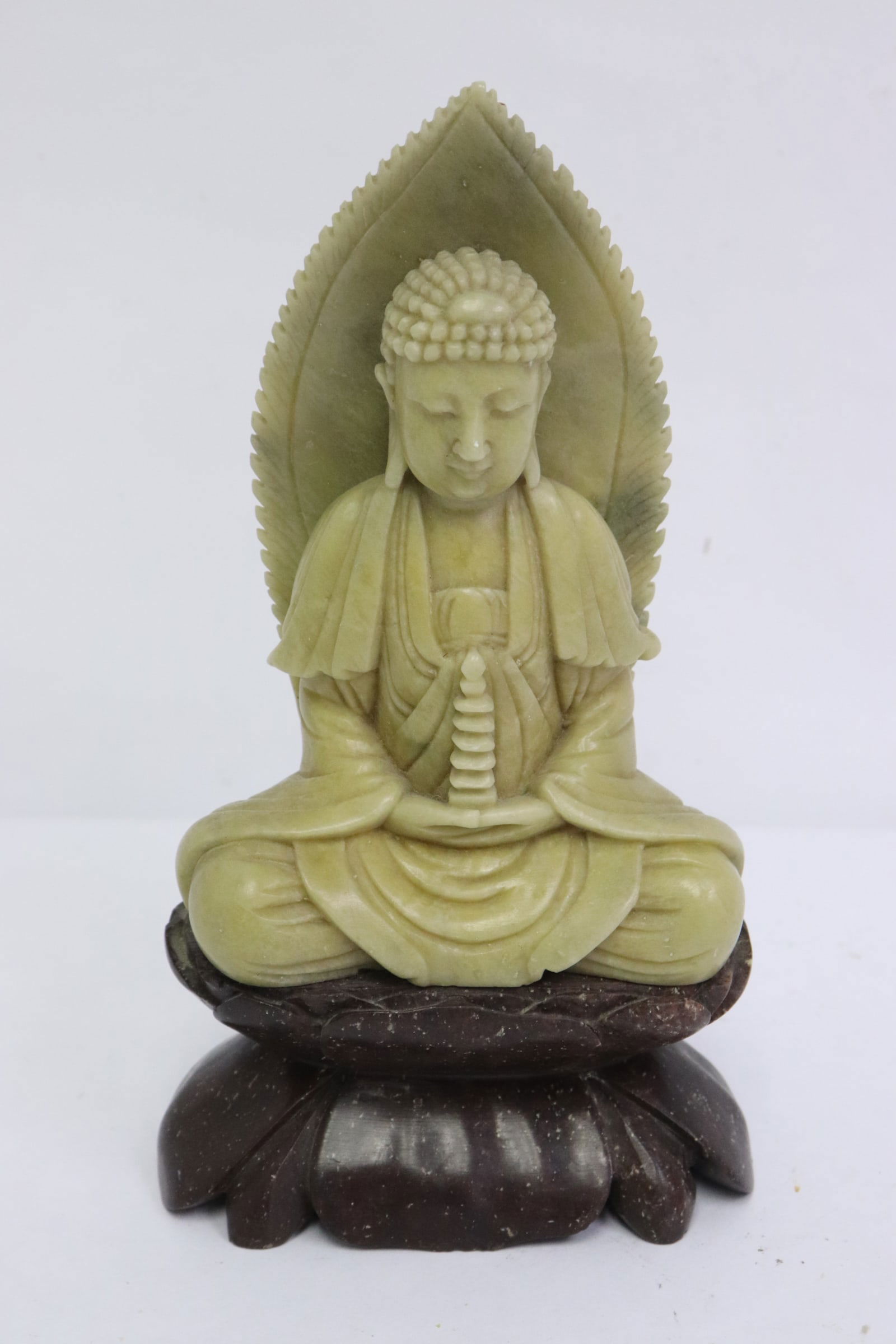 Fine Chinese soapstone carved deity (1 of 9)