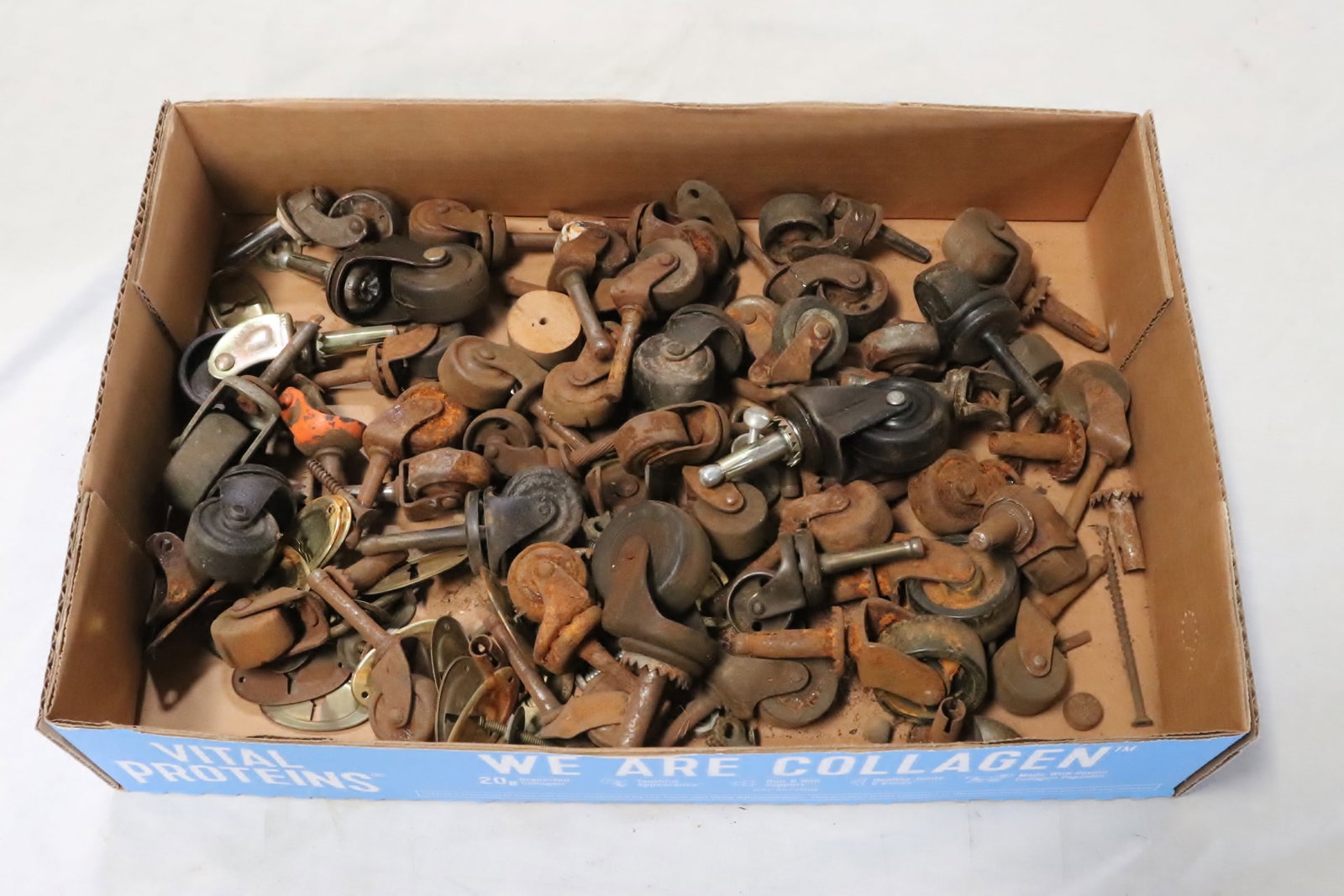 Lot of dolly, cart wheels (1 of 5)