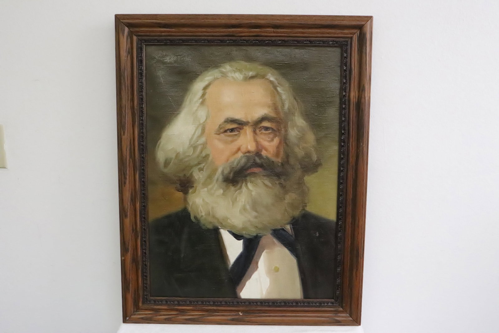 Oil on canvas "portrait of Karl Marx": Oil on canvas "portrait of Karl Marx", 23.4"x17.5"