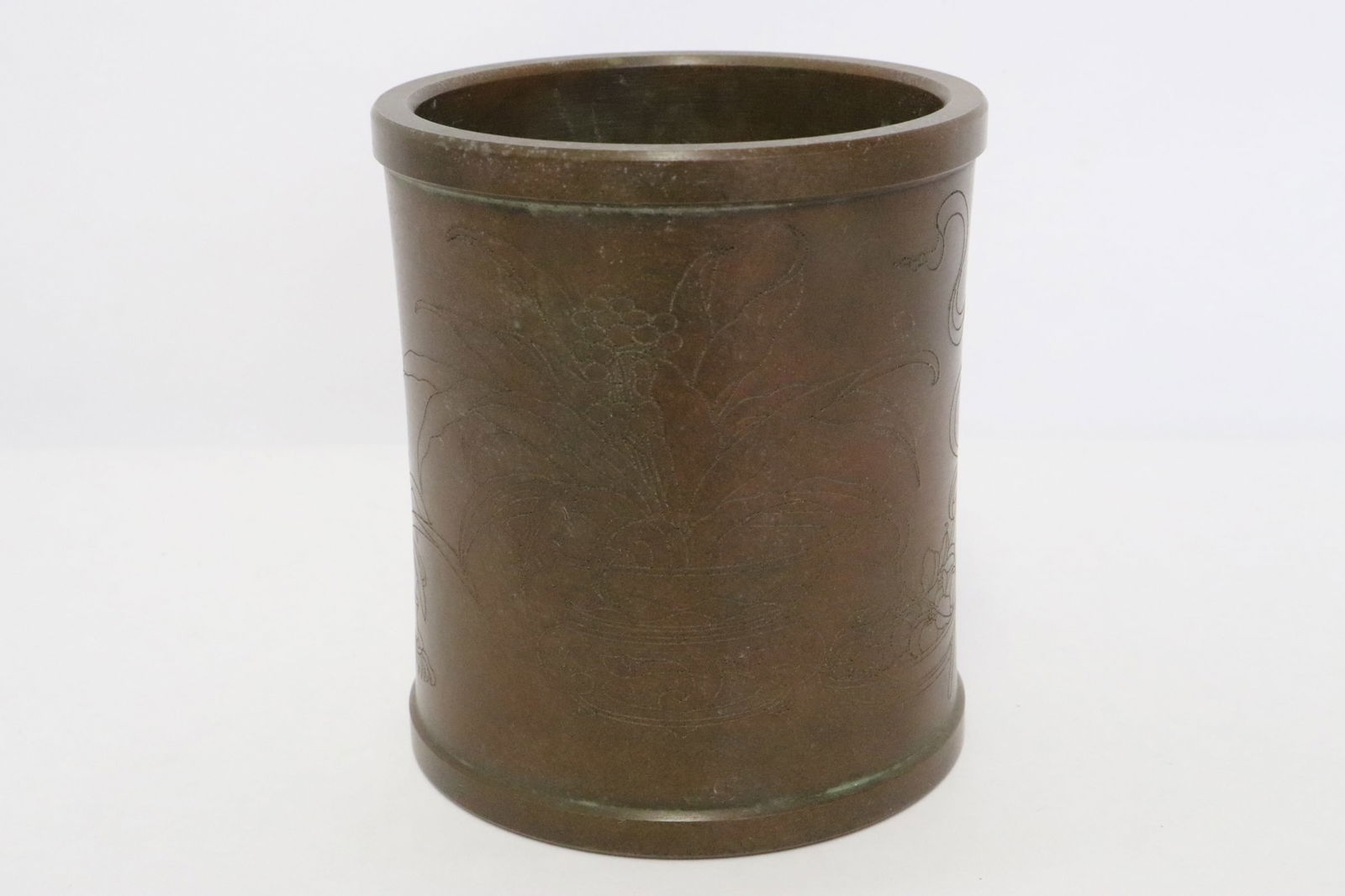 Chinese bronze brush holder (1 of 8)
