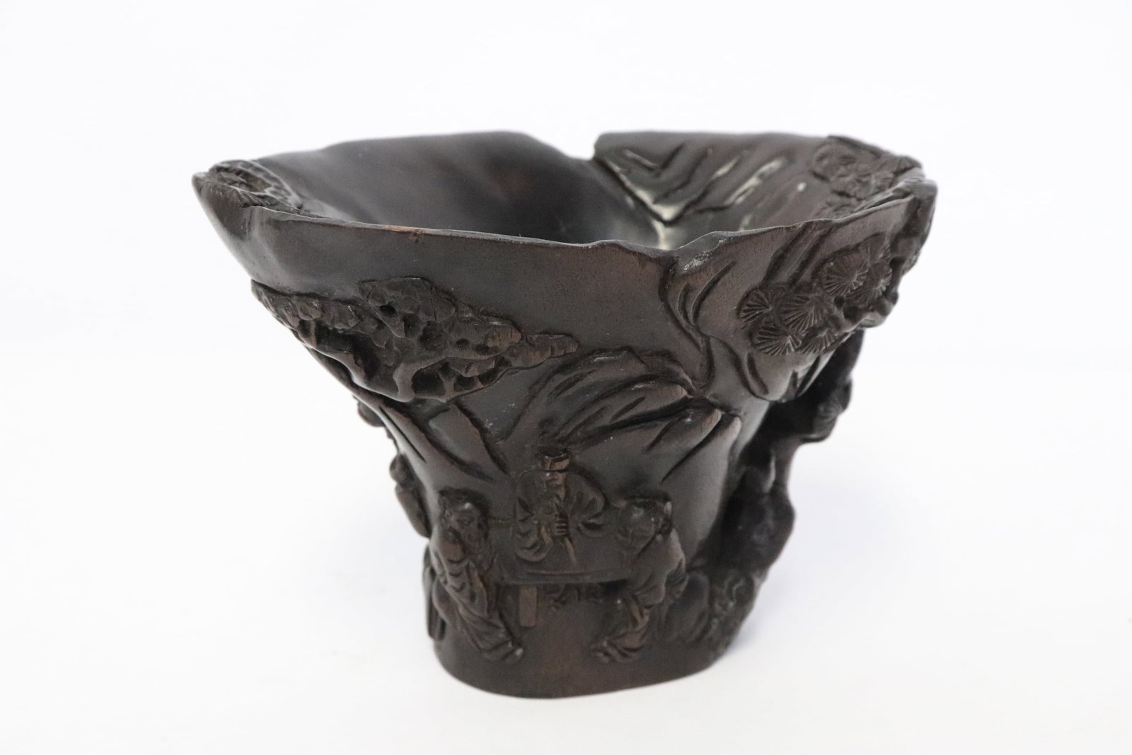 A beautiful wood carved libation cup: A beautiful wood carved libation cup, 3.9"x5.45"x3.6"