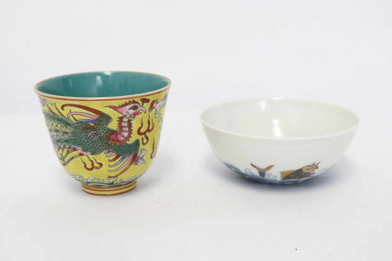 2 famille rose porcelain tea cup (1 of 10)