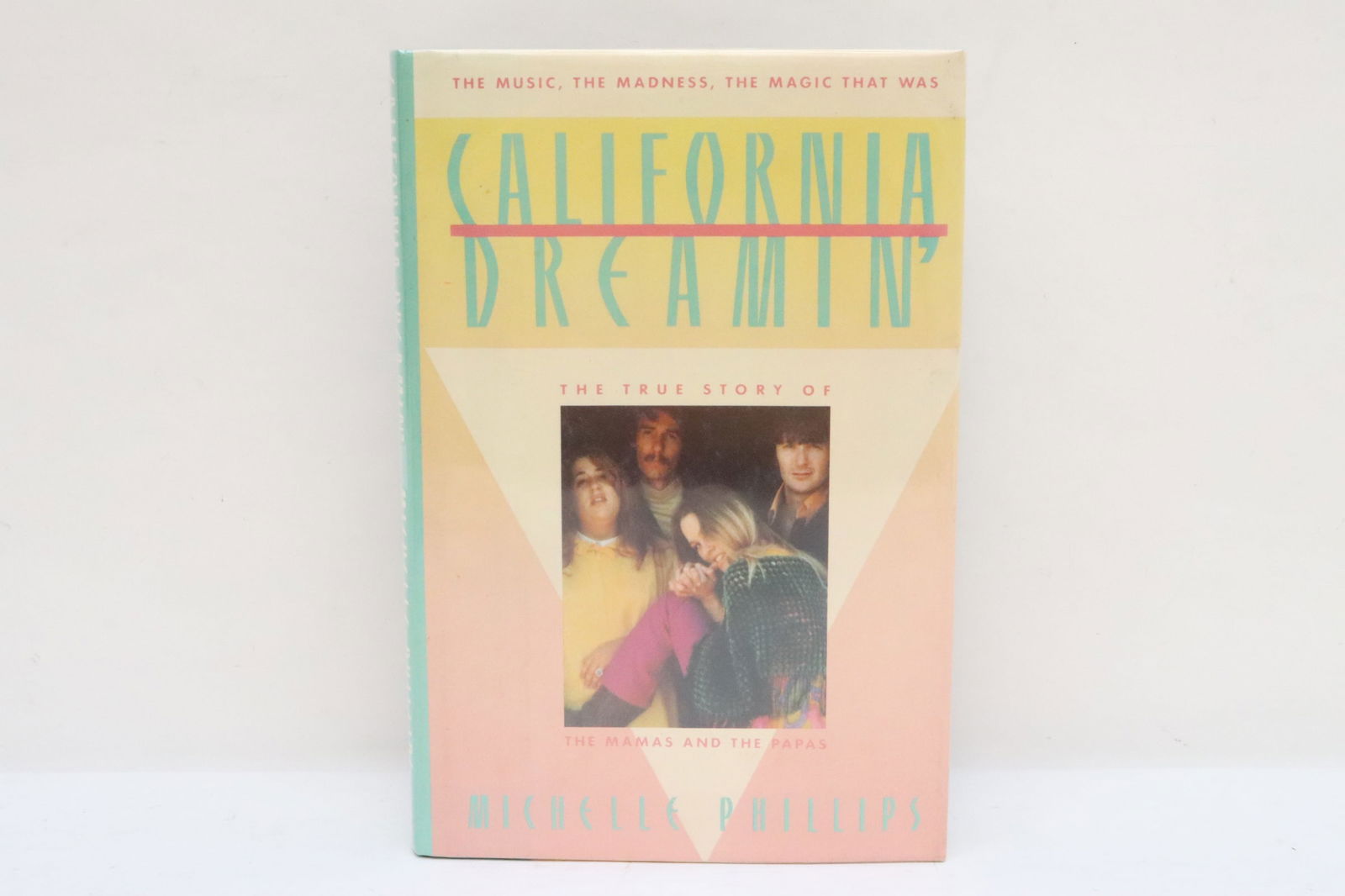 signed book "California dreamin" by Michelle Phillips (1 of 8)