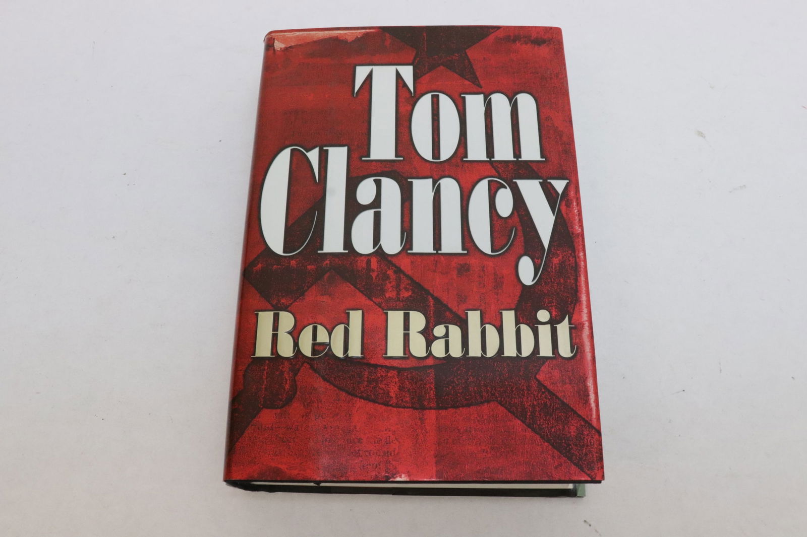 "red rabbit" signed by Tom Clancy (2002) (1 of 10)