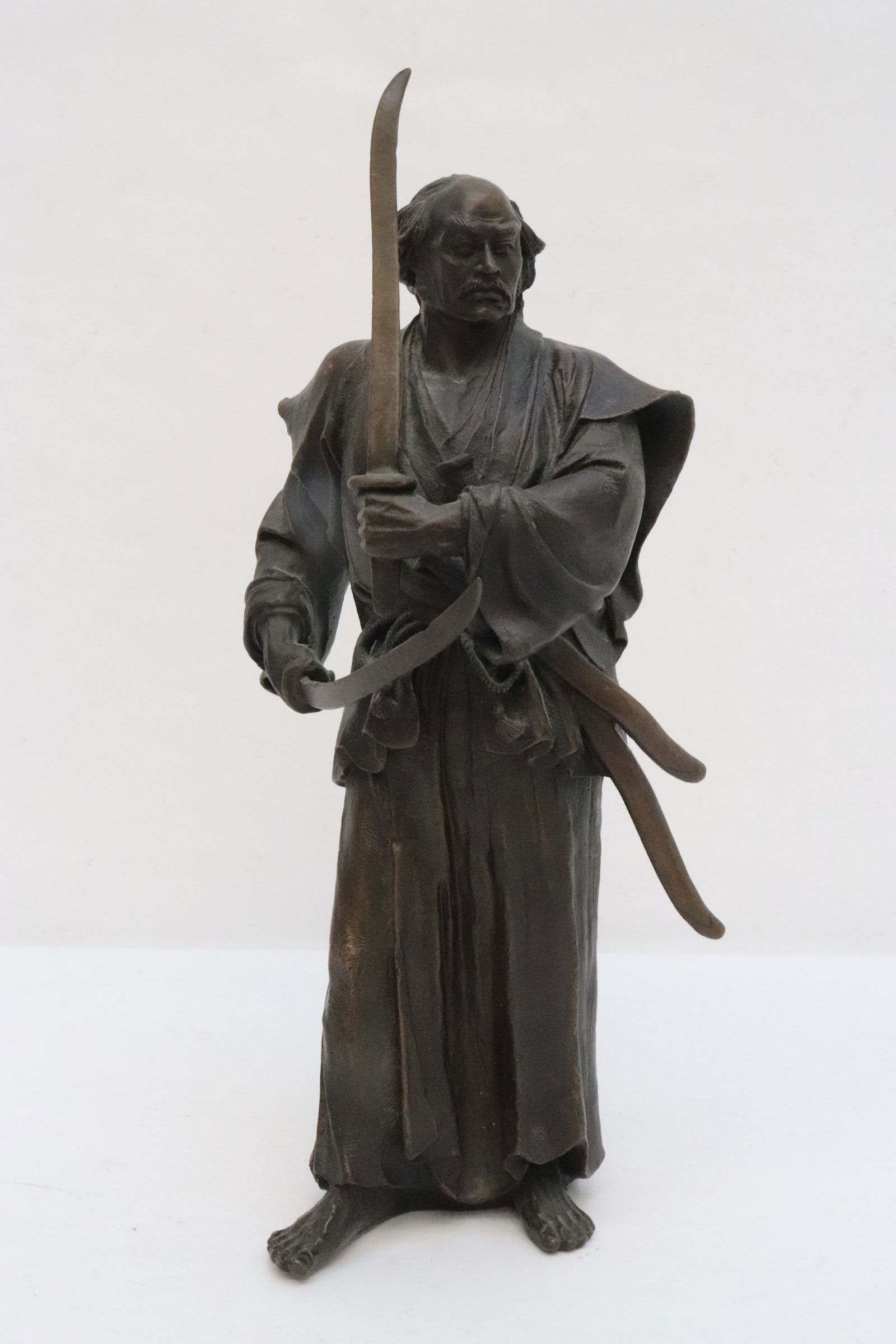 Antique Japanese bronze sculpture "samurai" (1 of 10)