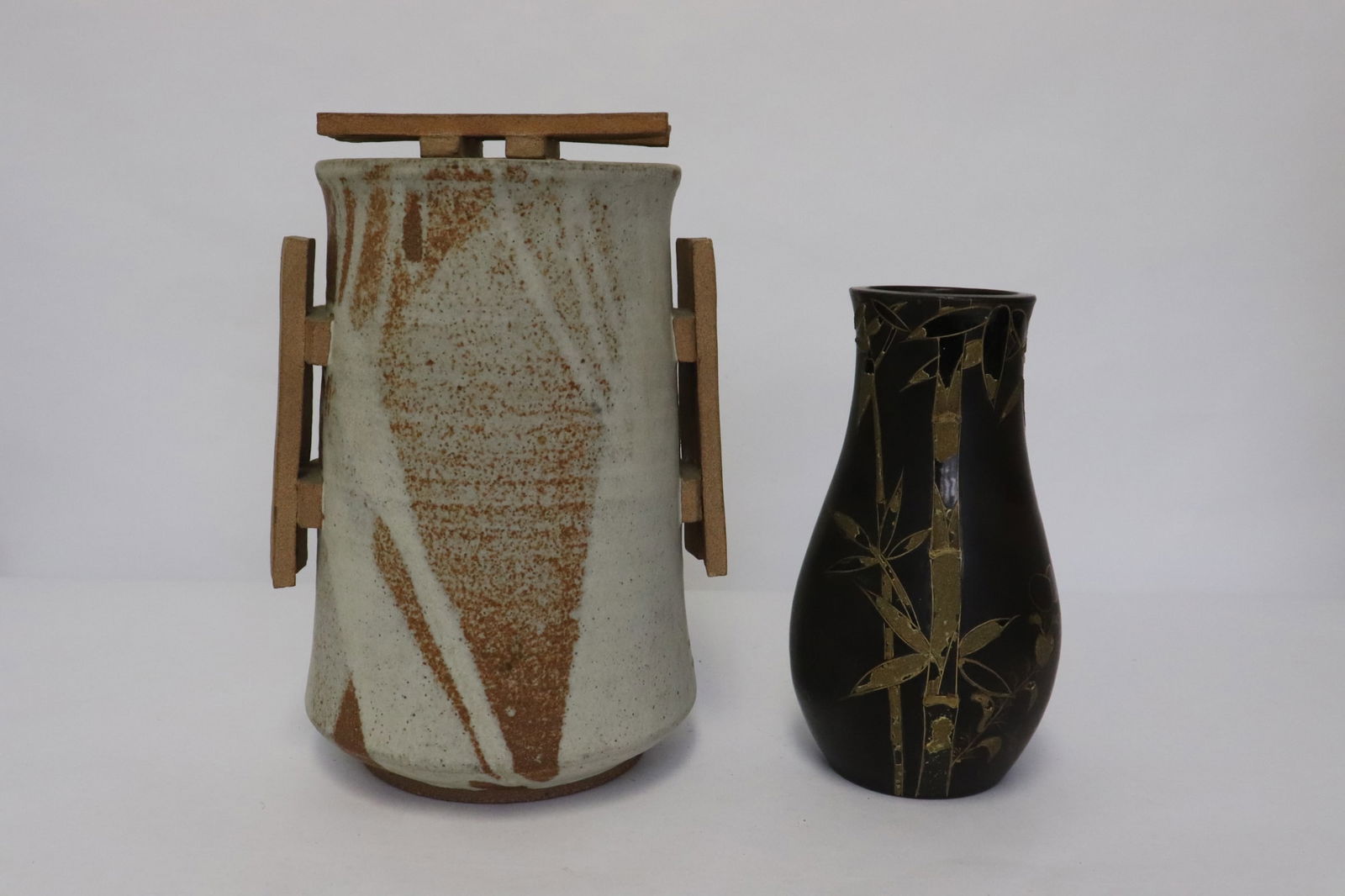 2 Japanese earthenware pieces (1 of 10)
