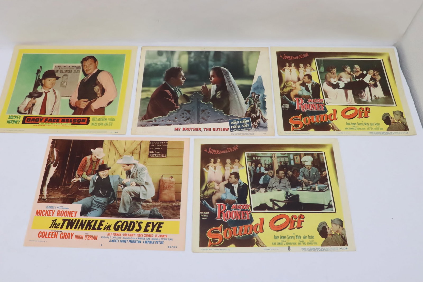 5 vintage movie lobby cards: 5 vintage movie lobby cards
