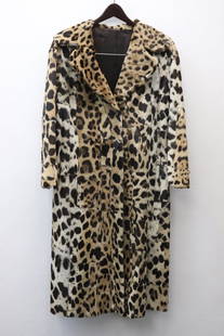 genuine leopard full length fur coat: Beautiful genuine leopard full length fur coat in excellent condition, 44.5"L, cross back (shoulder to shoulder): 18"L