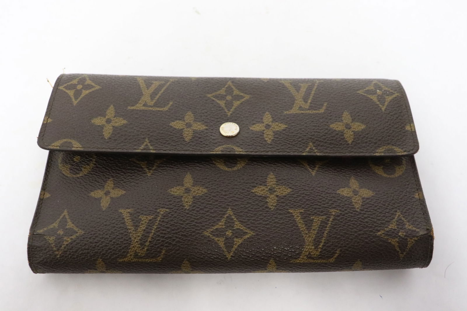 Louis Vuitton clutch in used condition (1 of 9)