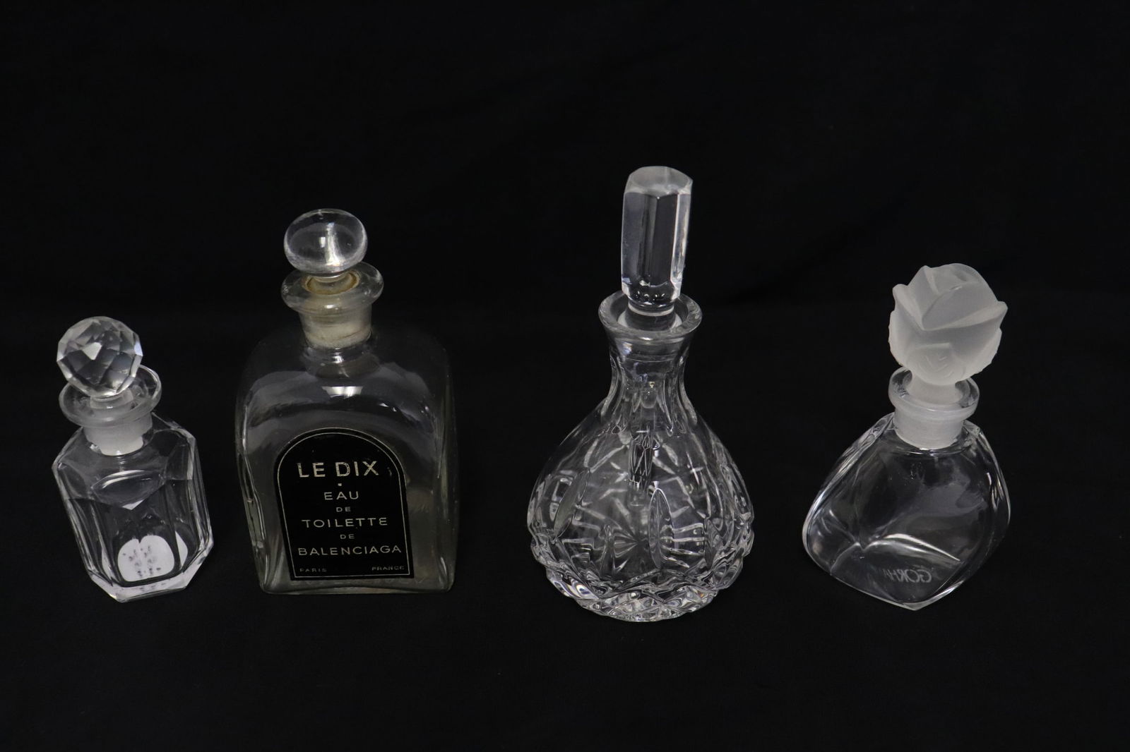 4 vintage perfume bottles (1 of 9)