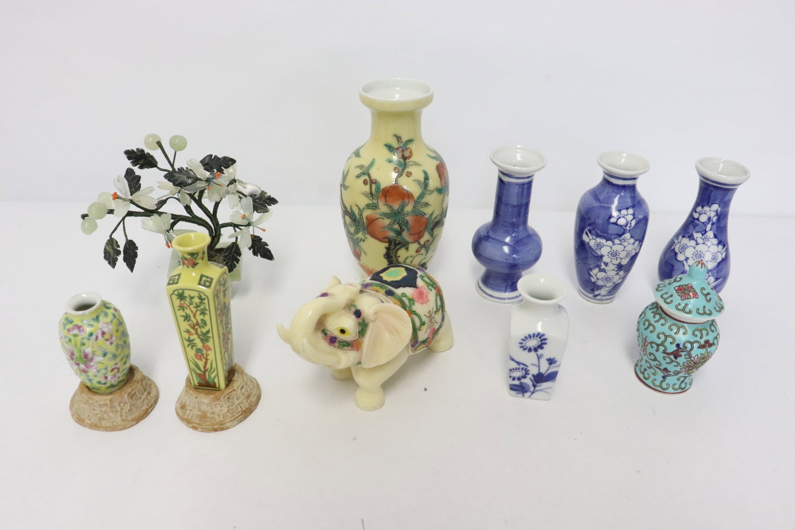 Lot of miniature Chinese porcelain vases, jade tree & misc.: Lot of miniature Chinese porcelain vases (2.1"x1.3"dia - 5.6"x2.8"dia), jade tree (4.5"H) and misc.