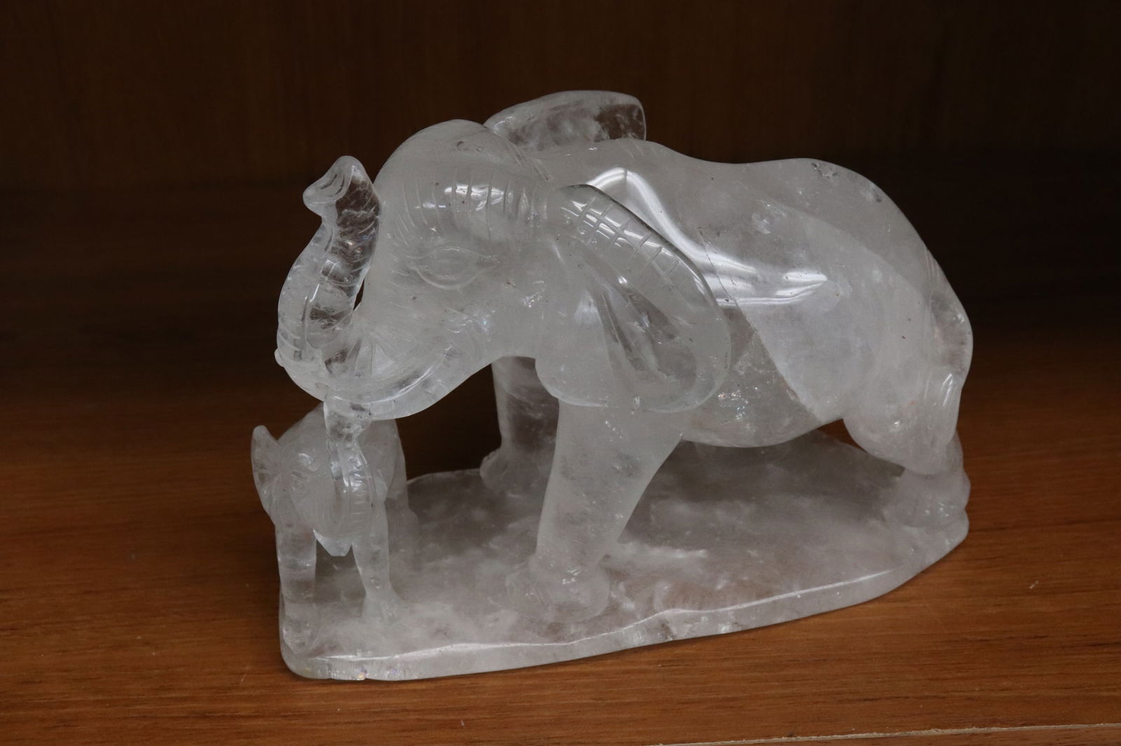 A beautiful rock crystal carved elephant (1 of 8)