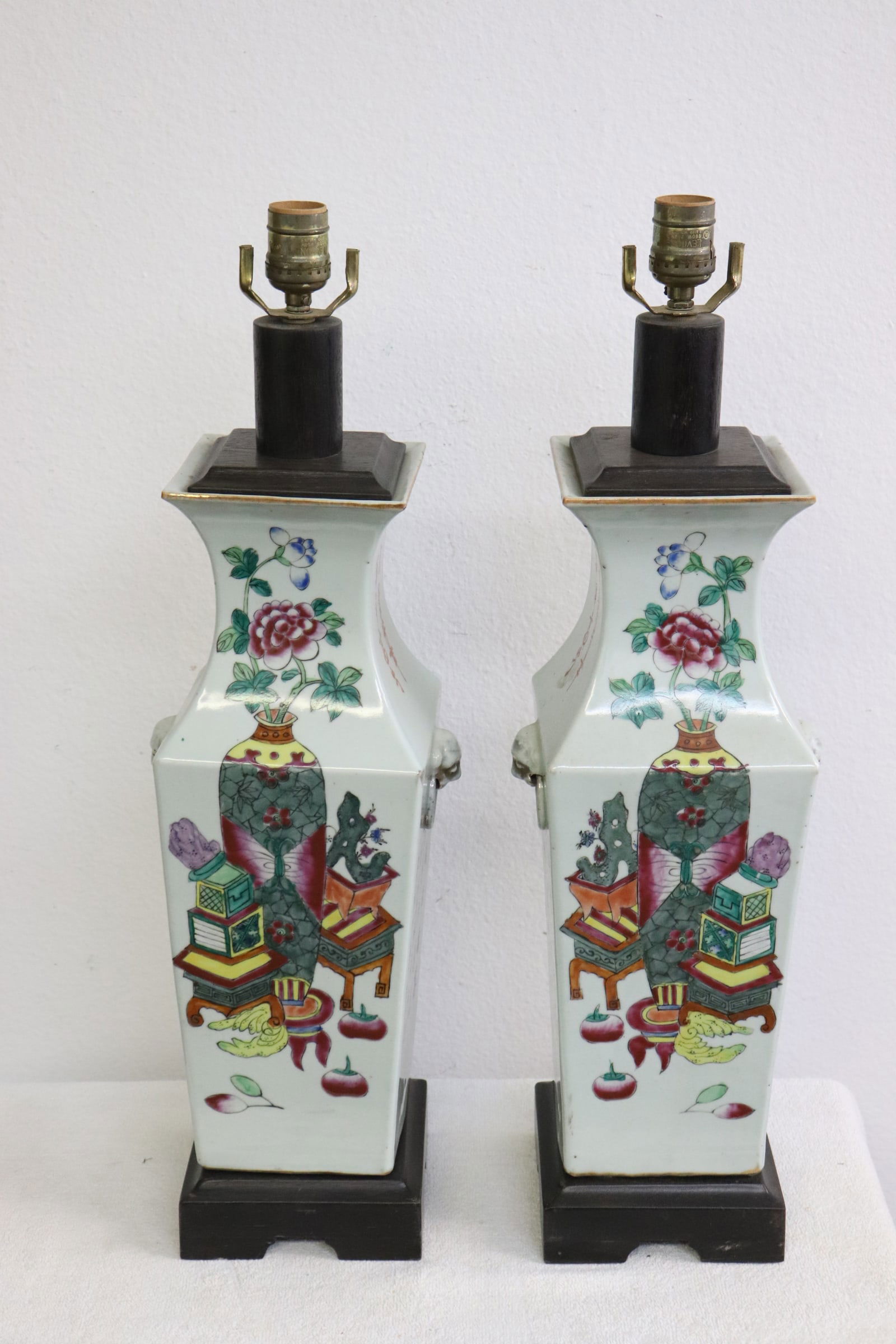 Pair Chinese antique porcelain vases made as lamps (1 of 9)