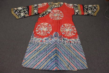 Important antique Chinese possible imperial family embroidery dress: An important antique Chinese possible imperial family embroidery dress decorated with 8 circular crane motif decoration (3 at front, 3 at back and 2 at top of sleeve), the bottom with broad border of