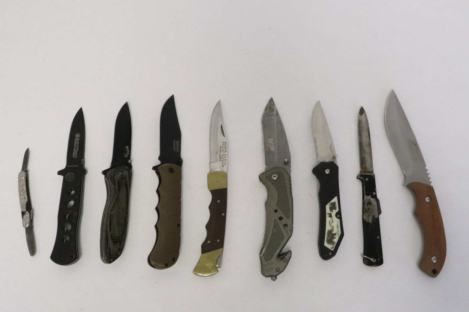 9 pocket knives, and fixed blade (1 of 10)