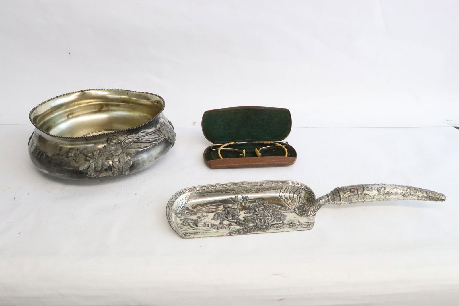 pair fancy s/p silent butler, & pair antique glasses (1 of 12)