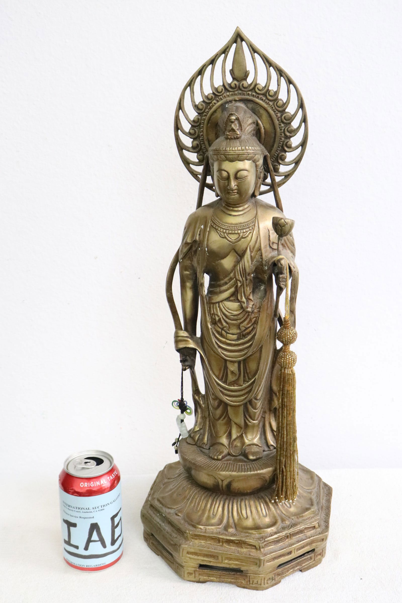 Vintage large Chinese brass/ bronze sculpture (1 of 10)