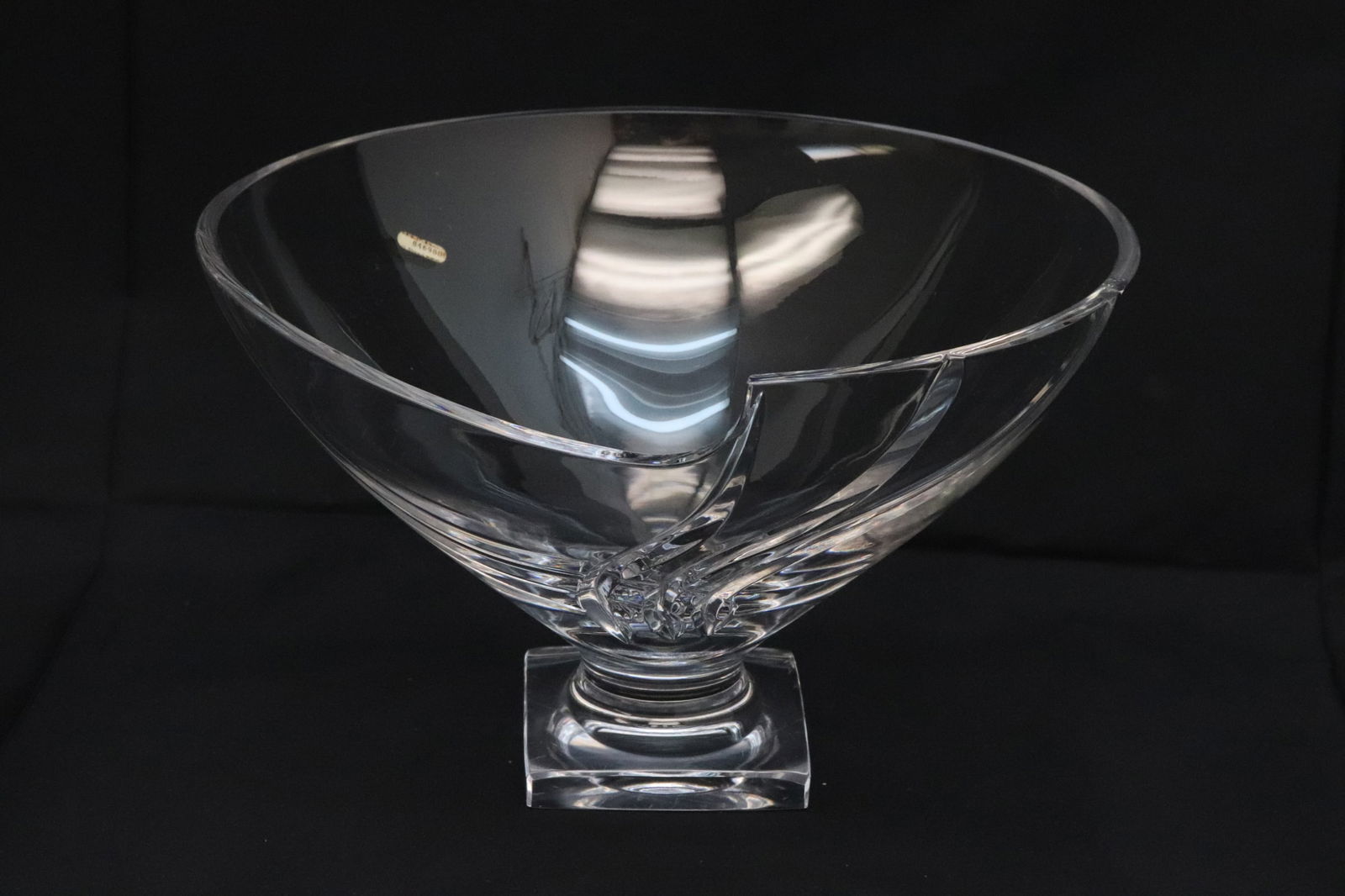 Large Steuben style crystal stem bowl (1 of 7)