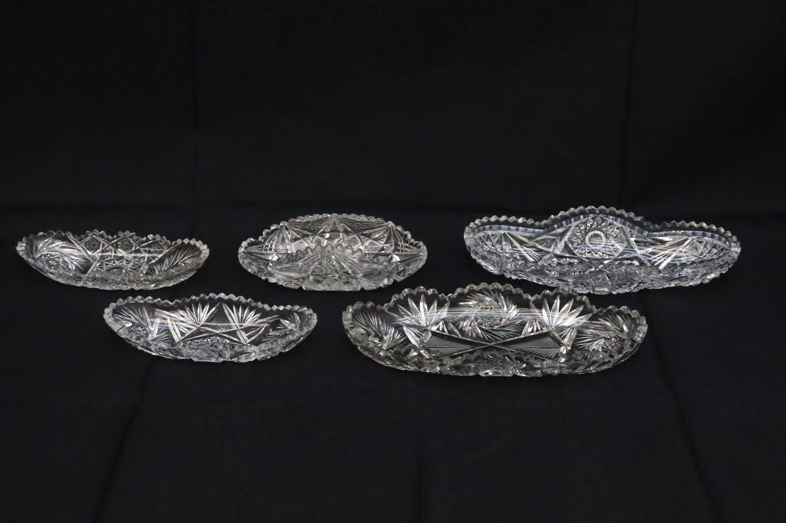5 fine brilliant cut celery trays (1 of 10)