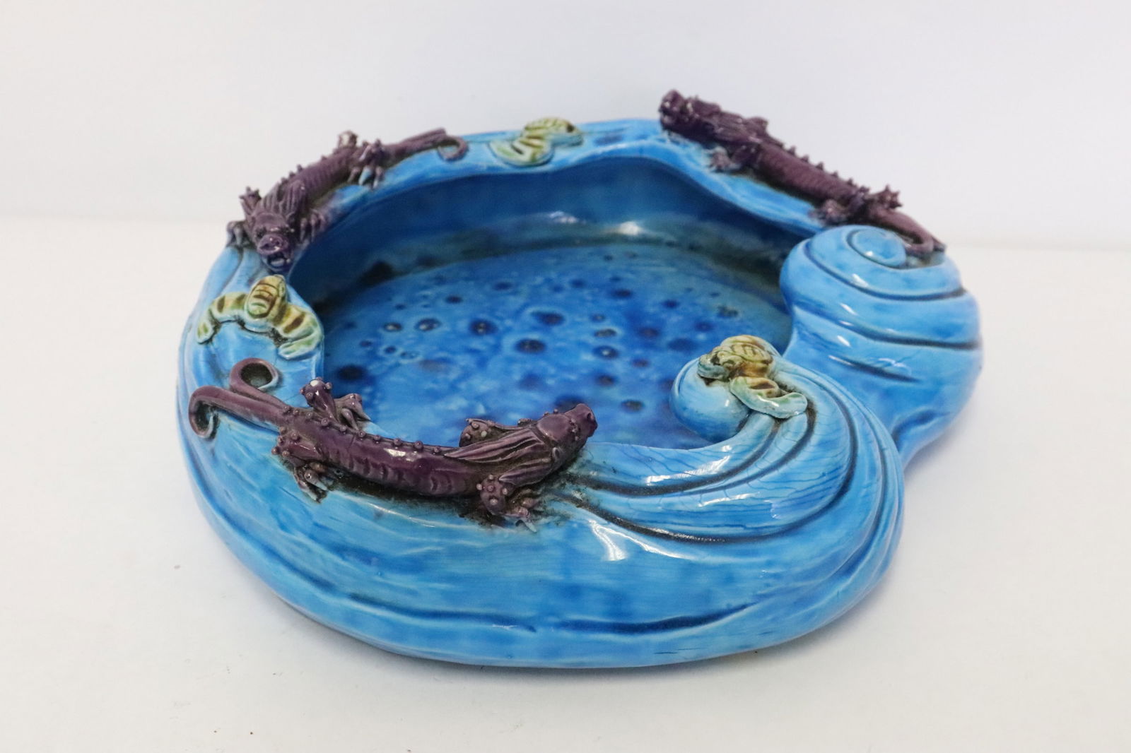 Antique Chinese blue glazed brush wash (1 of 9)