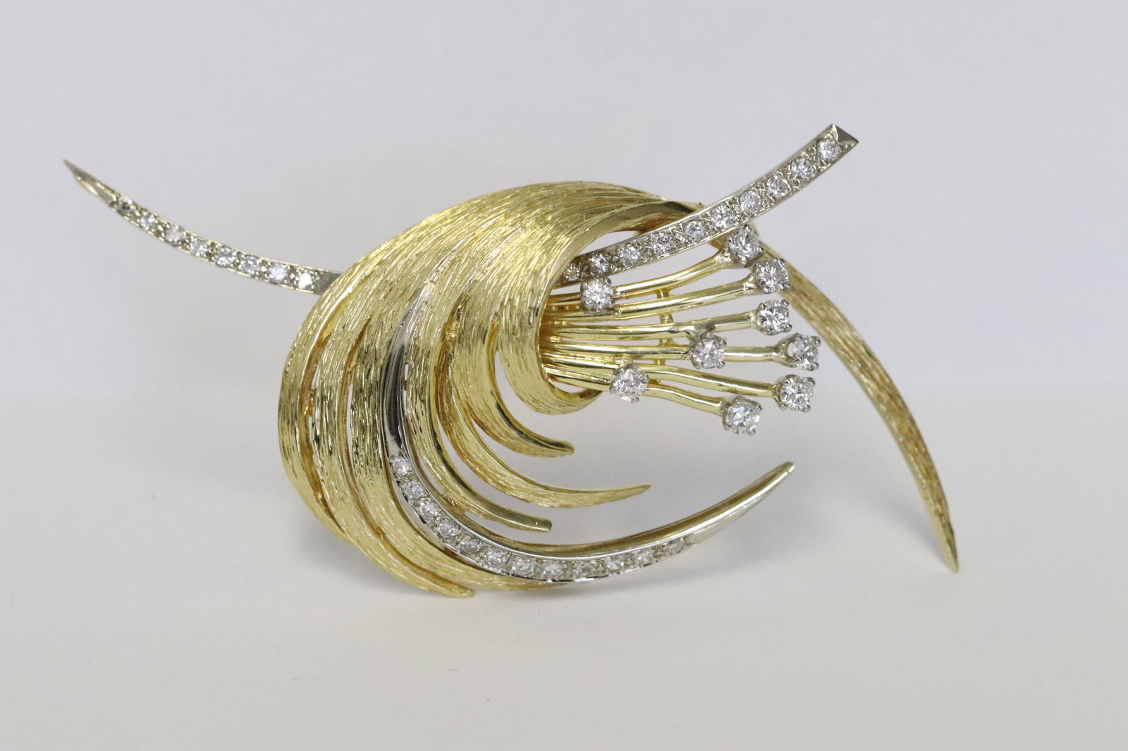 18K retro rose gold spray diamond brooch (1 of 10)