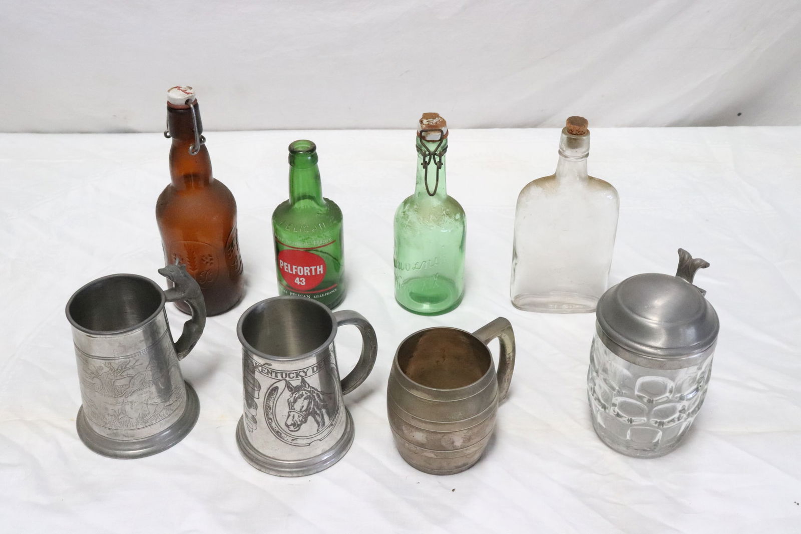 Lot of beer mugs, old bottles (1 of 5)
