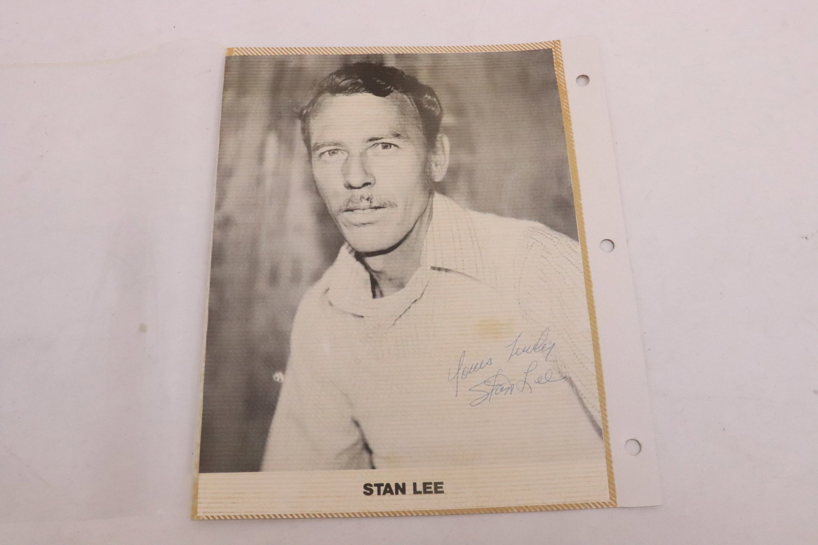 Signed photo of Stan Lee: Signed photo of Stan Lee, 10.8"x8"
