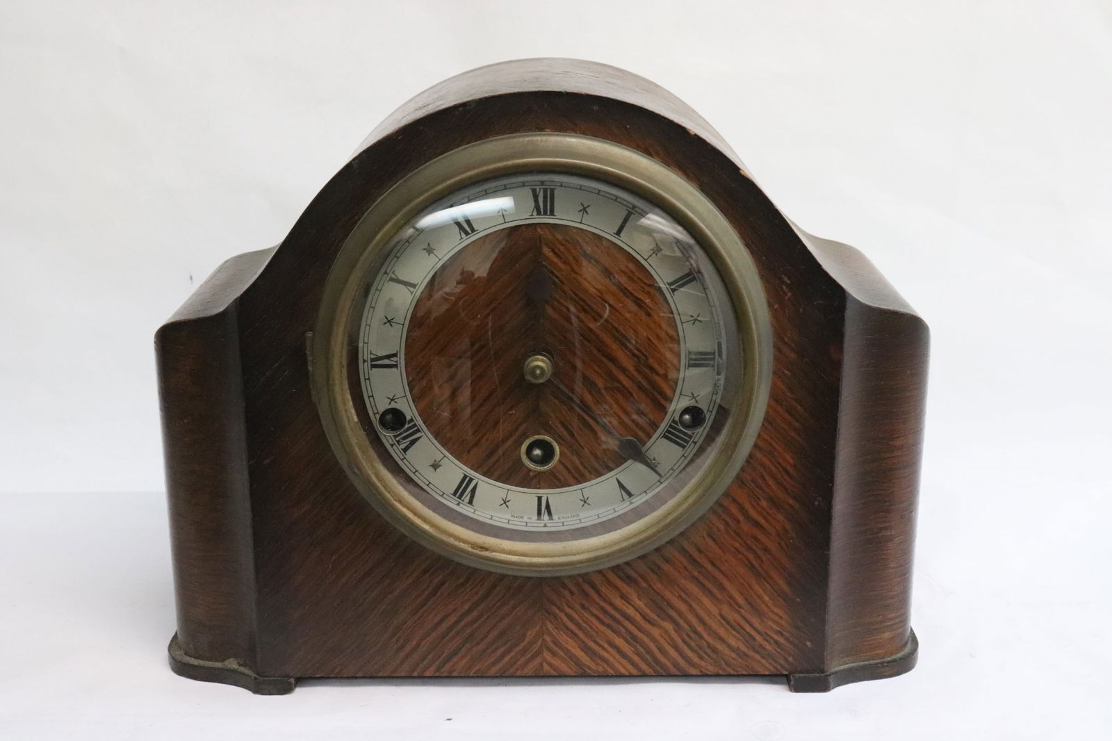 English antique 3-hole key wind shelf clock (1 of 10)