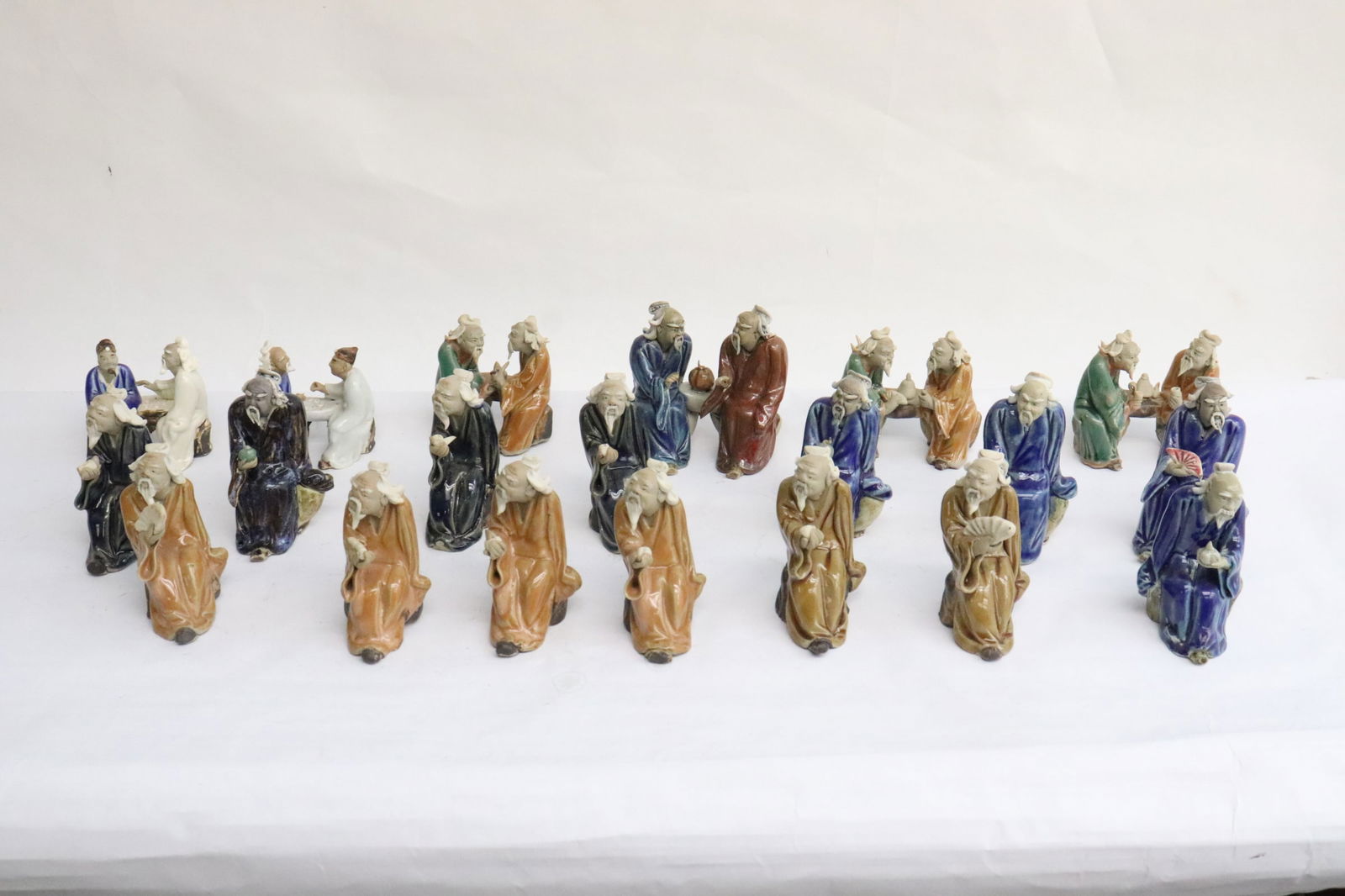 Lot of 20 Chinese mudmen (1 of 9)