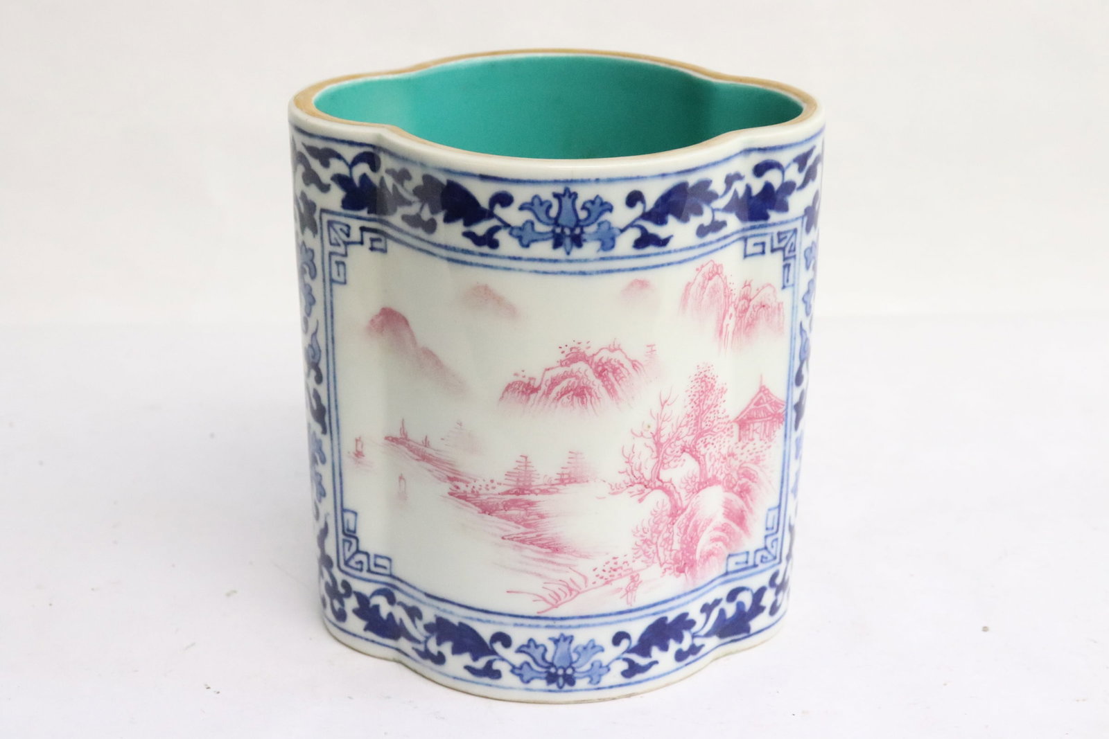 Chinese blue, red and white porcelain brush holder: Fine Chinese blue, red and white porcelain brush holder, 4.2"x3.85"x3"