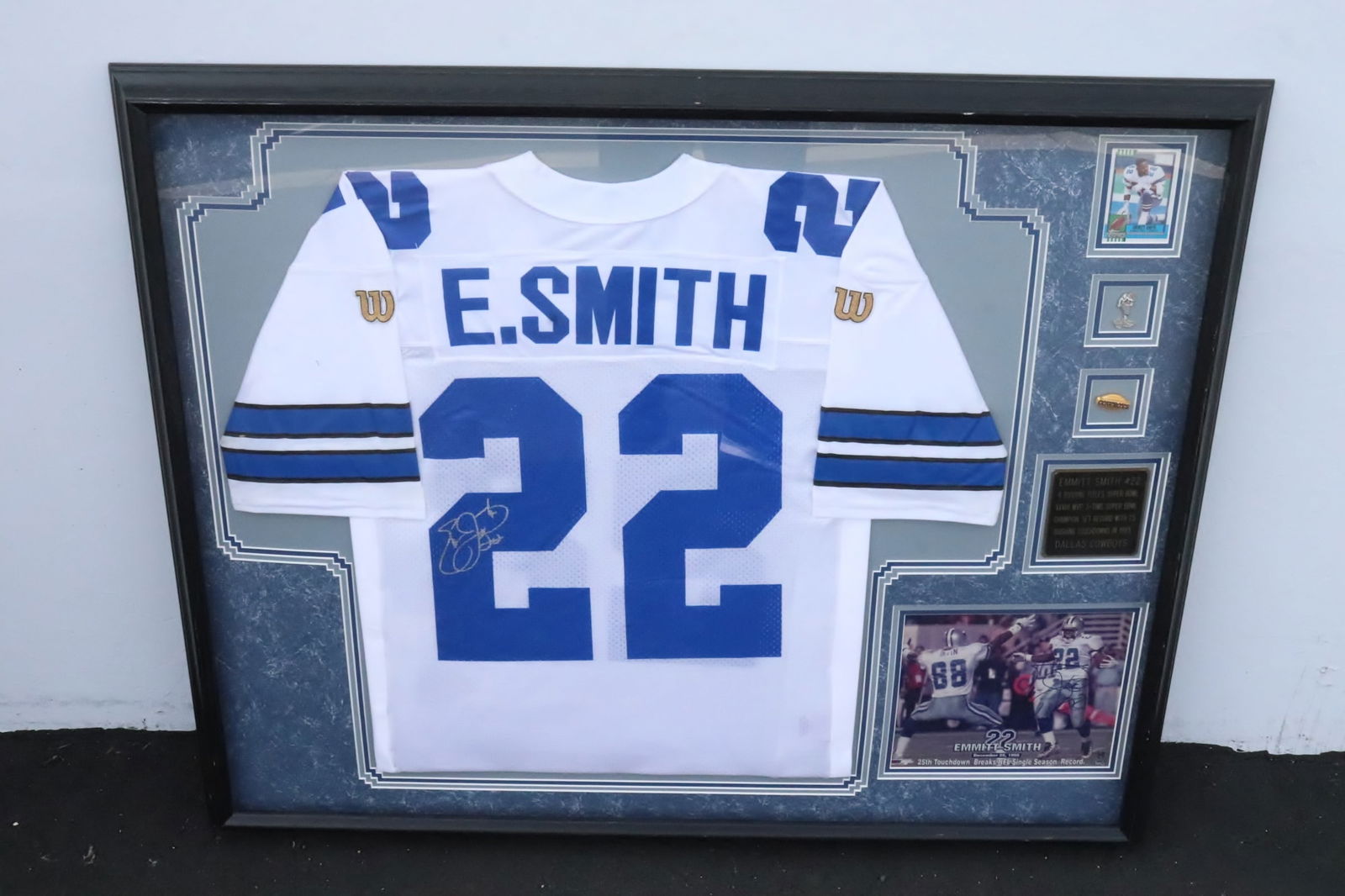 Framed panel of Emmitt Smith signed jersey, photo & pins (1 of 7)