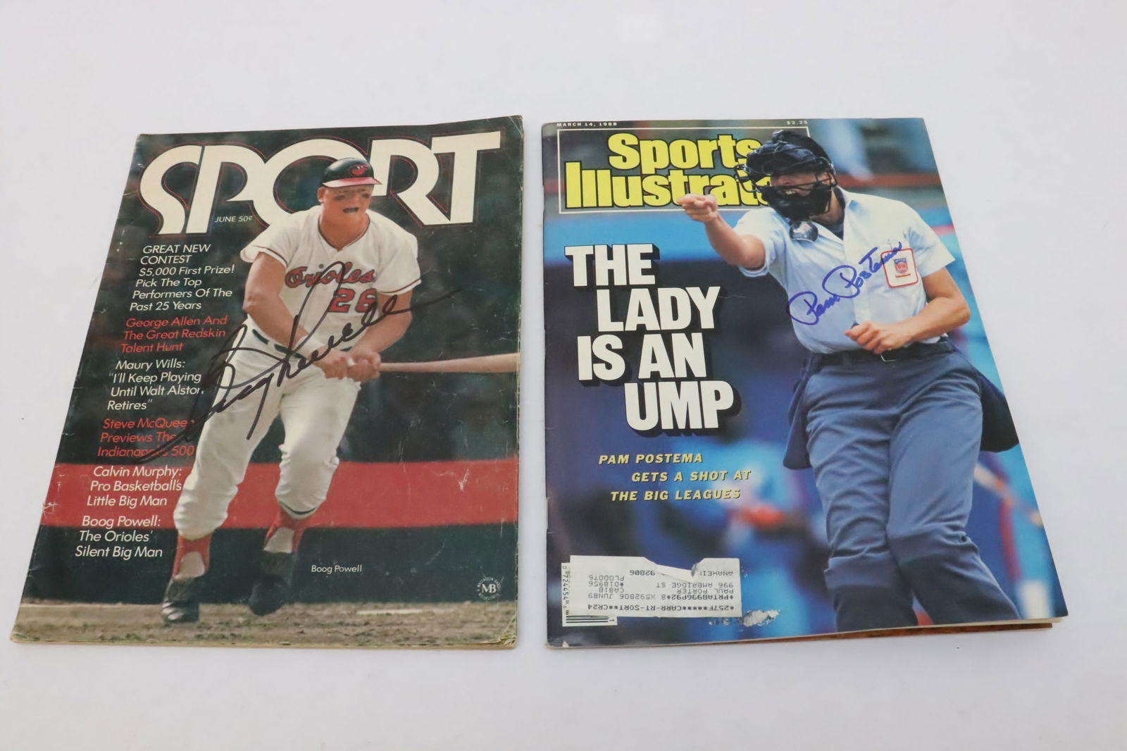 2 signed baseball magazines (1 of 7)