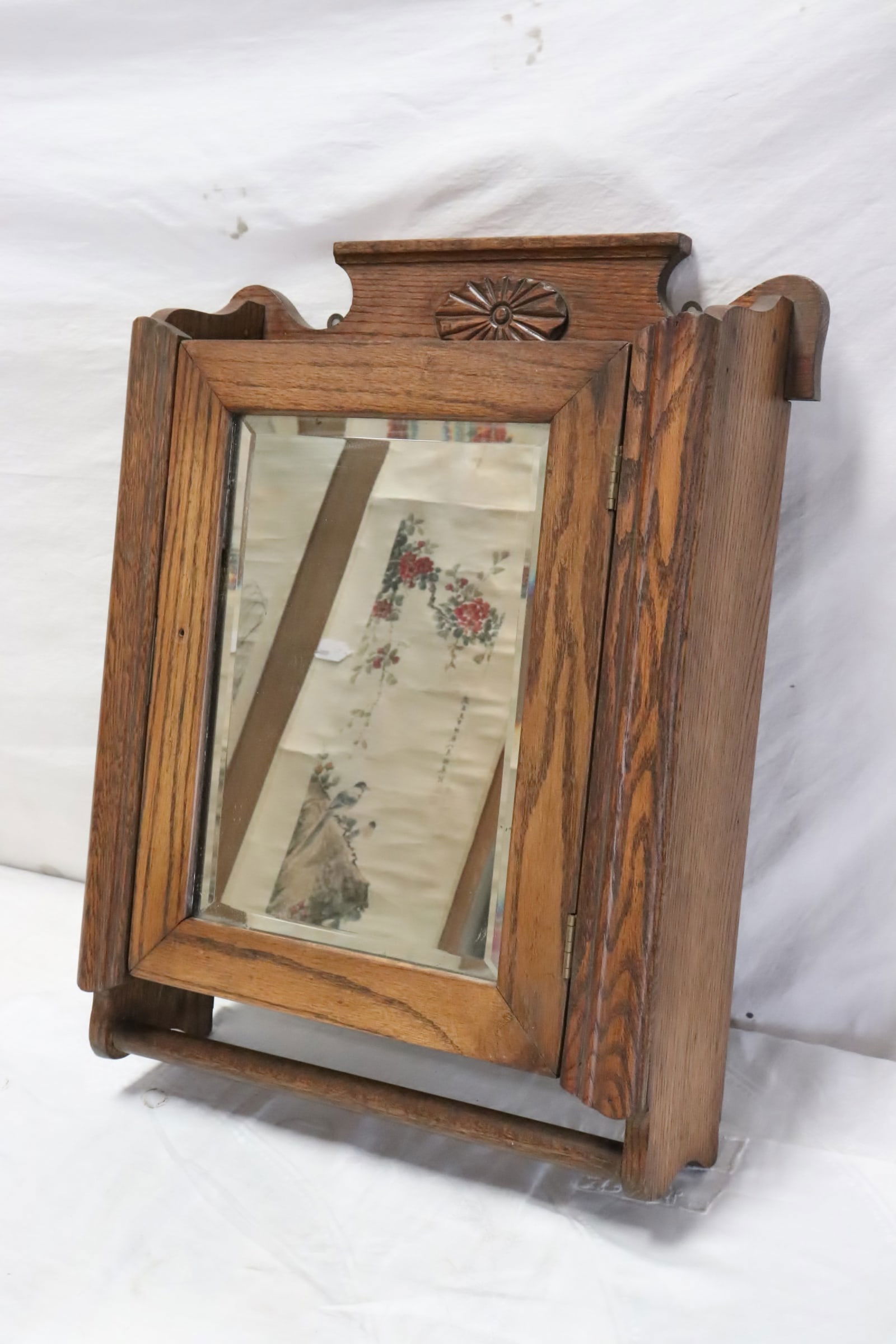 An oak wall hanging dressing cabinet (1 of 5)
