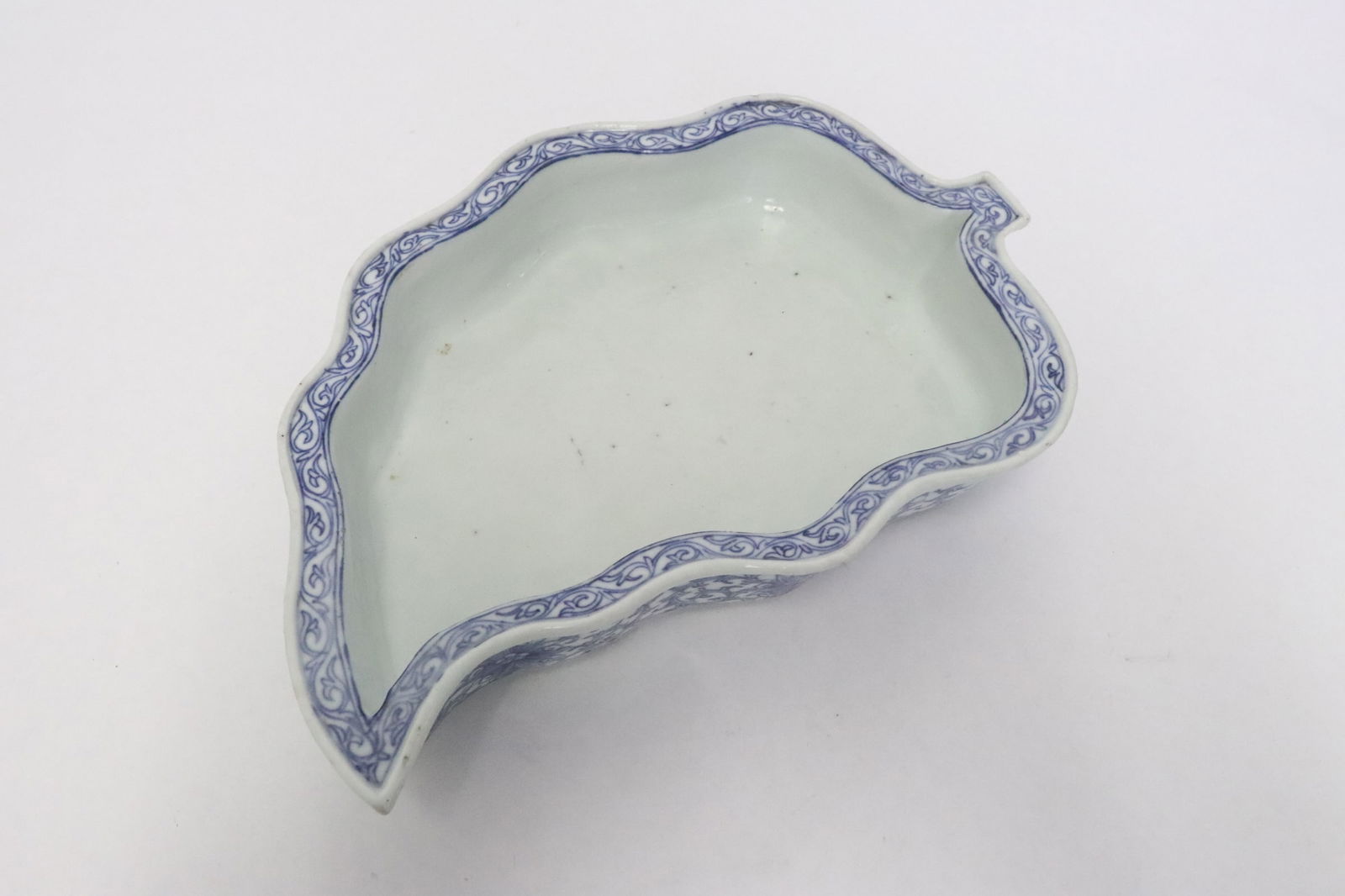 Antique Chinese b&w porcelain brush wash (1 of 8)