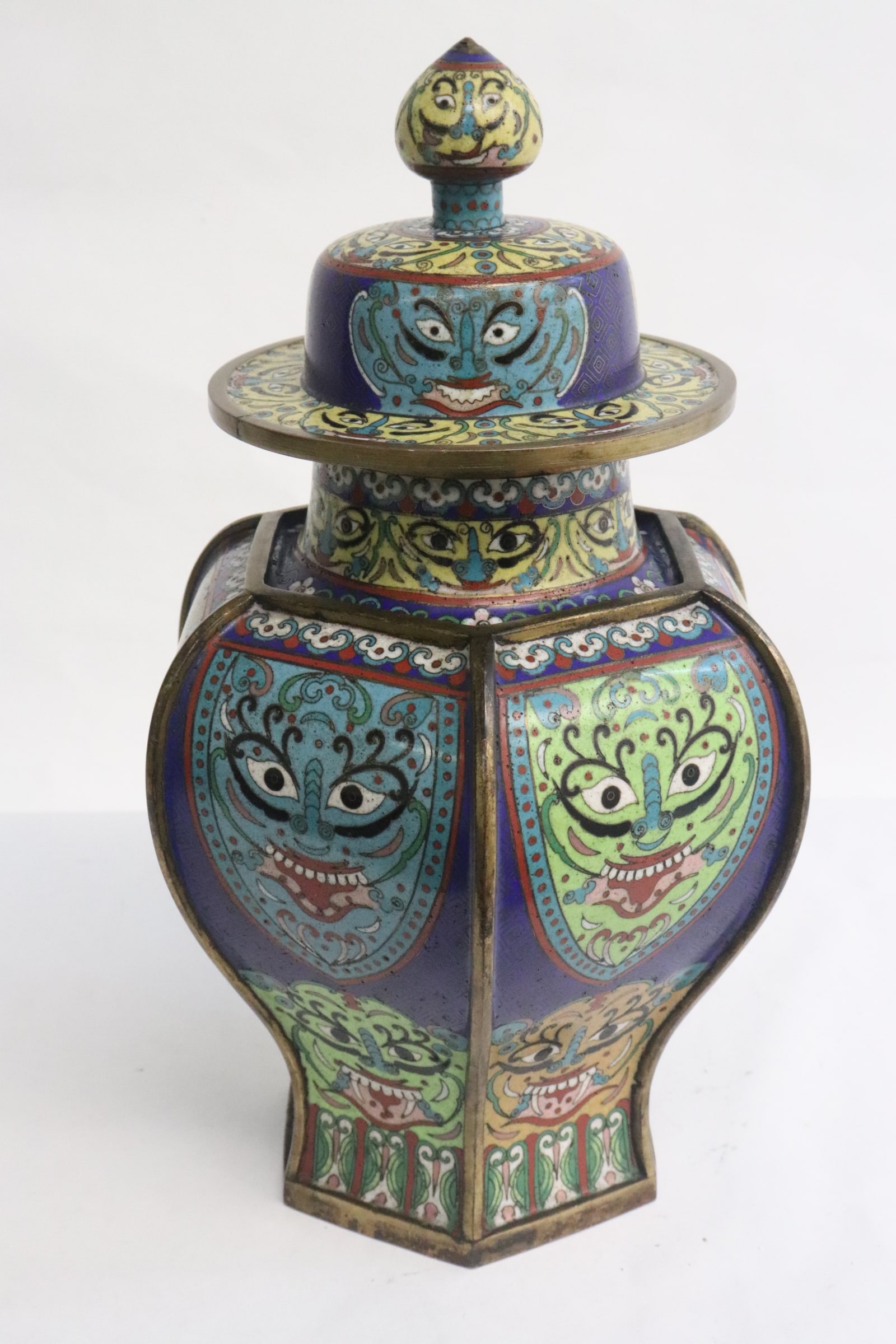 Chinese mid-19th c. bronze based cloisonne covered jar (1 of 10)