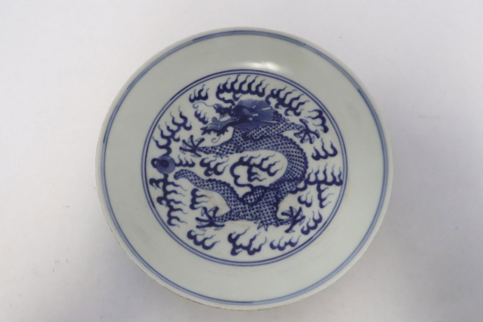 chinese small blue and white porcelain plate (1 of 8)