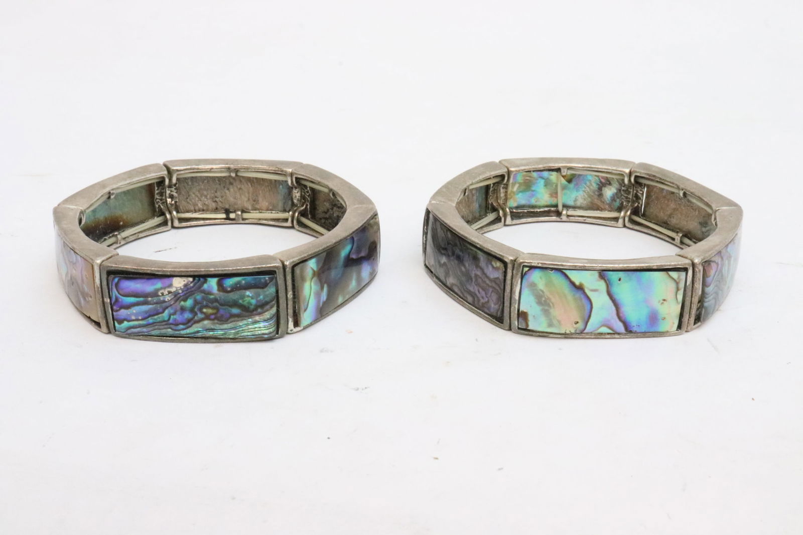 2 flexible sterling bracelet decorated w/ abalone plaque (1 of 9)