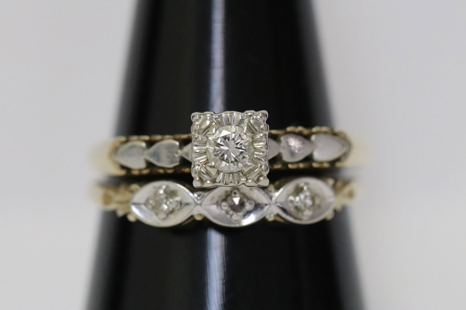Victorian 14K Y/G diamond wedding band (1 of 7)